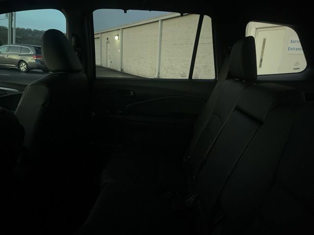 Used 2023 Honda Passport TrailSport image 13