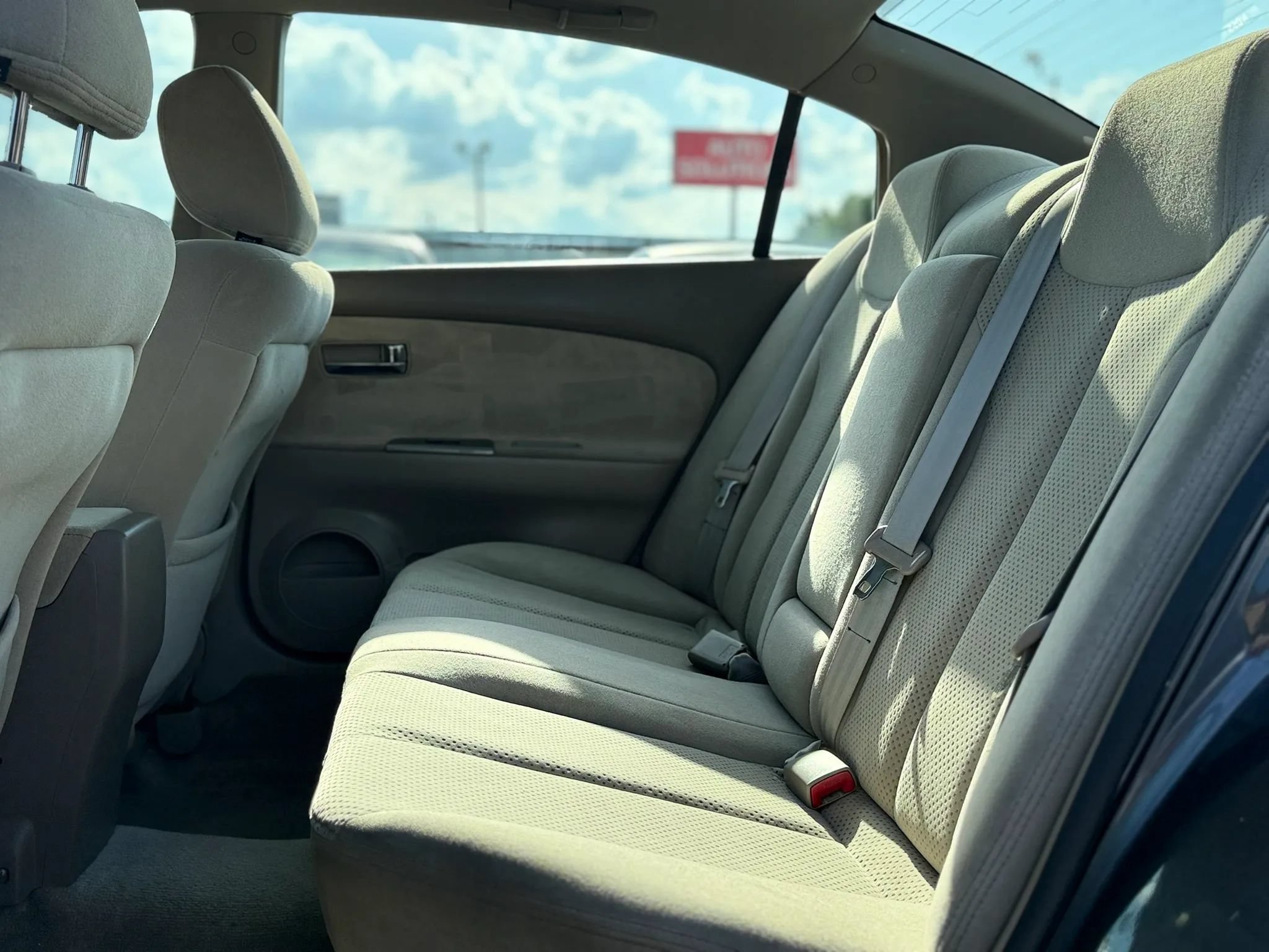 Used 2005 Nissan Altima 2.5 S w/ (S02) Side Airbags Pkg FWD image 29