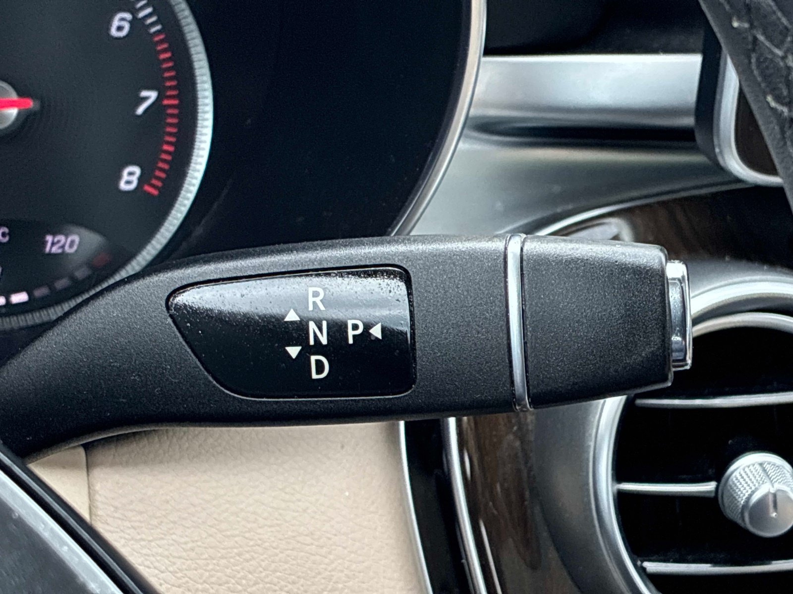 Used 2015 Mercedes-Benz C 300 4MATIC Sedan image 30