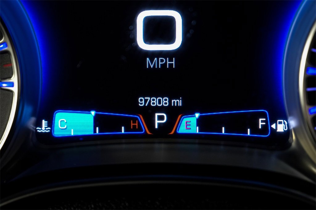 Used 2018 Chrysler 300 Touring L image 16