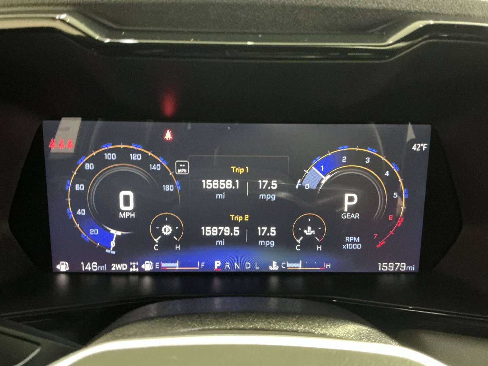 Used 2024 Chevrolet Colorado ZR2 w/ Technology Package image 25