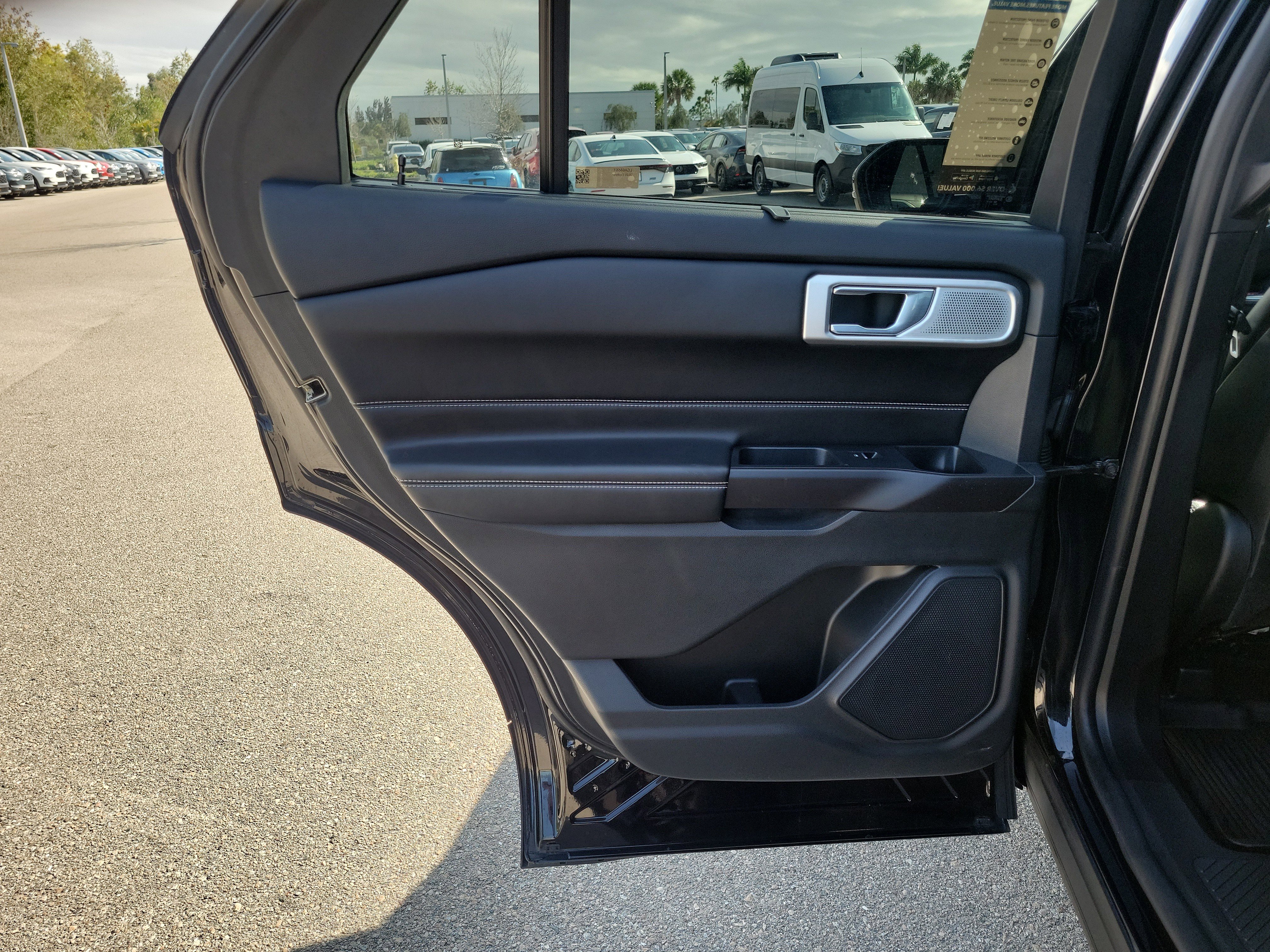 Used 2020 Ford Explorer ST w/ ST Street Pack image 16