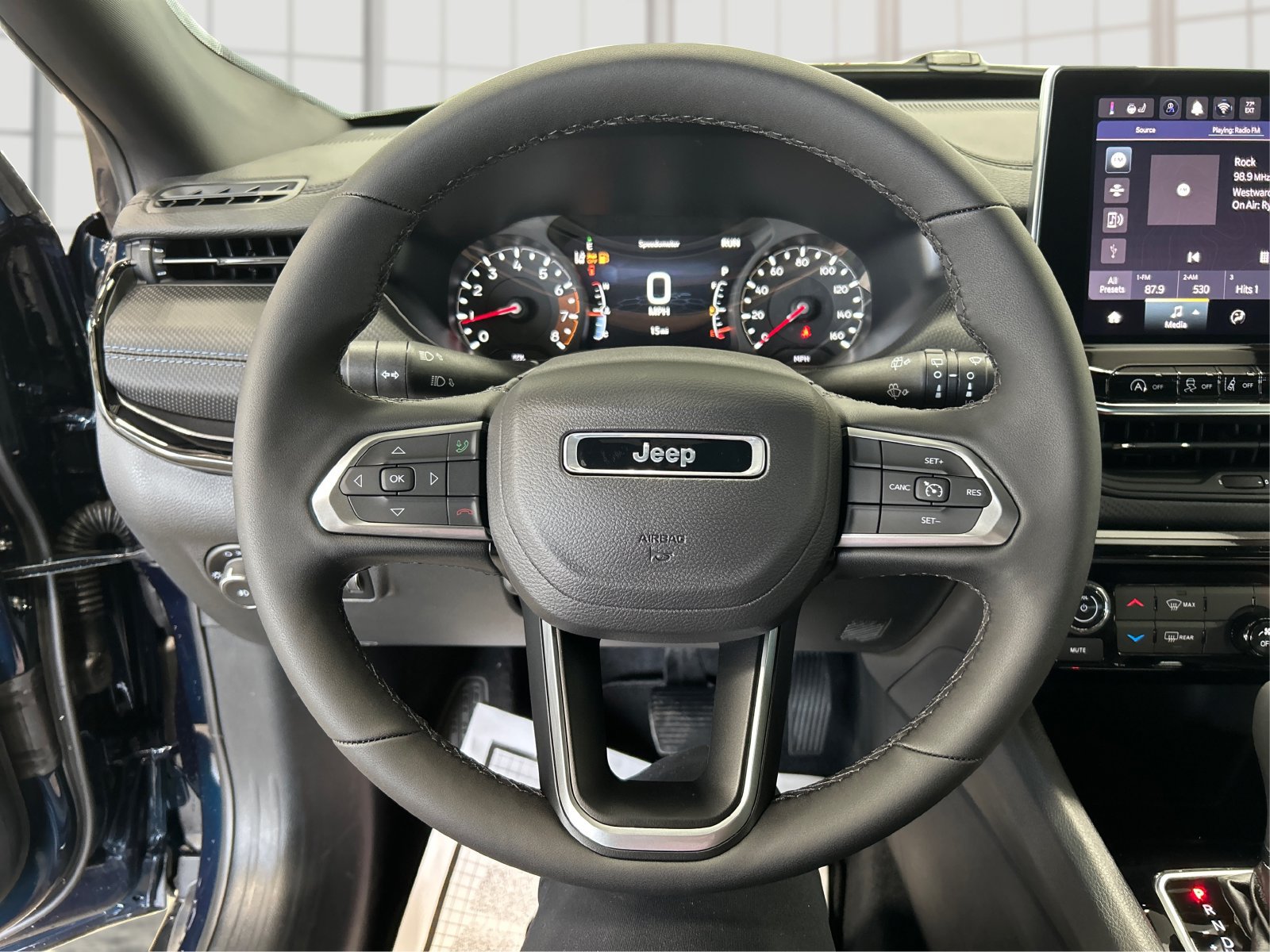 New 2026 Jeep Compass Latitude AWD/4WD image 17
