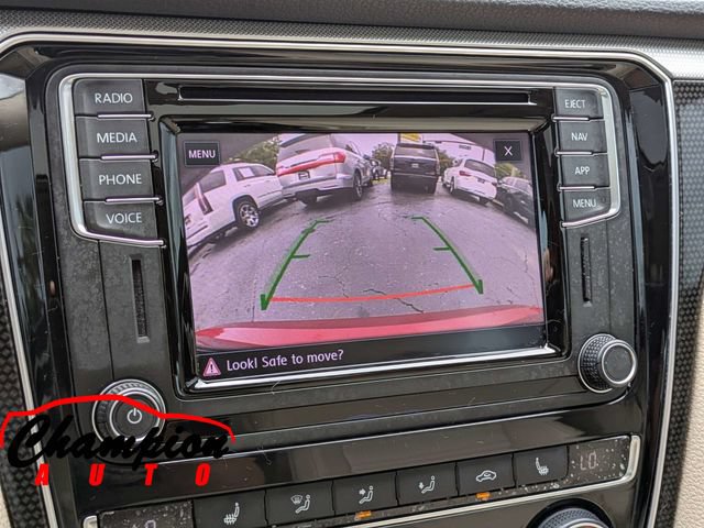 Used 2019 Volkswagen Passat 2.0T SE R-Line FWD image 23