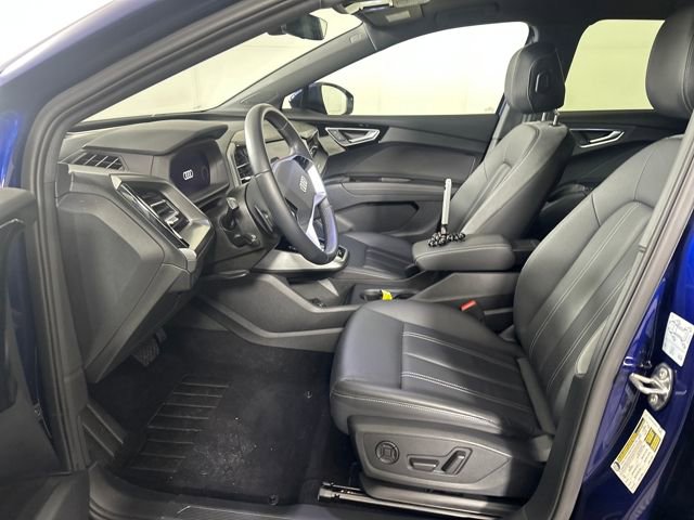 Used 2022 Audi Q4 e-tron Prestige image 11