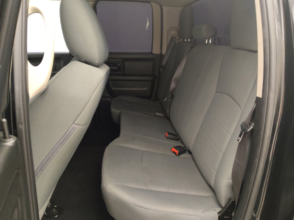 Used 2020 RAM 1500 Tradesman w/ Chrome Plus Package RWD image 18