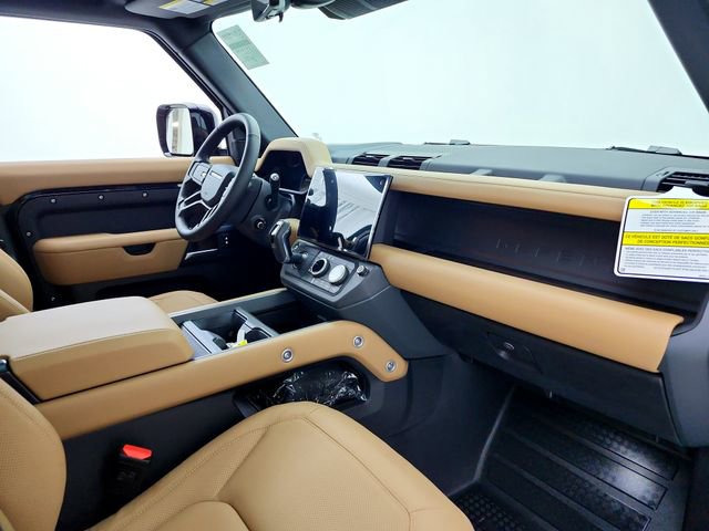 New 2026 Land Rover Defender 110 X-Dynamic SE AWD/4WD image 17
