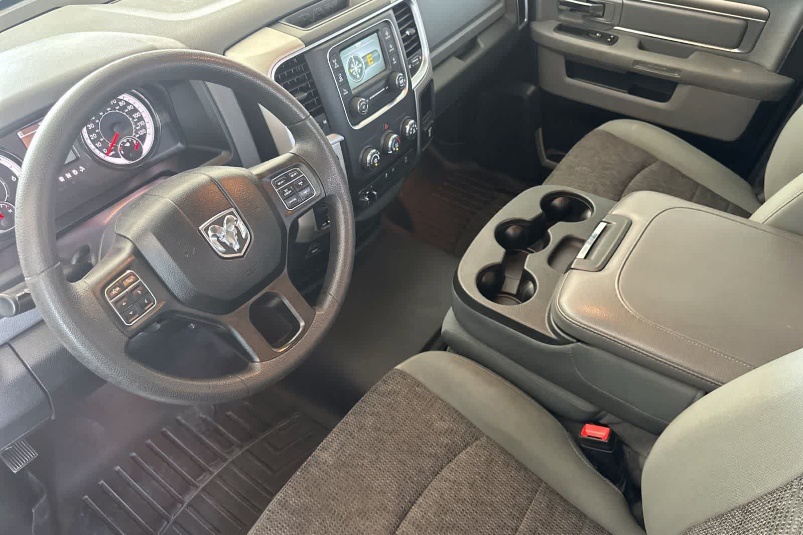 Used 2020 RAM 1500 Warlock AWD/4WD image 11