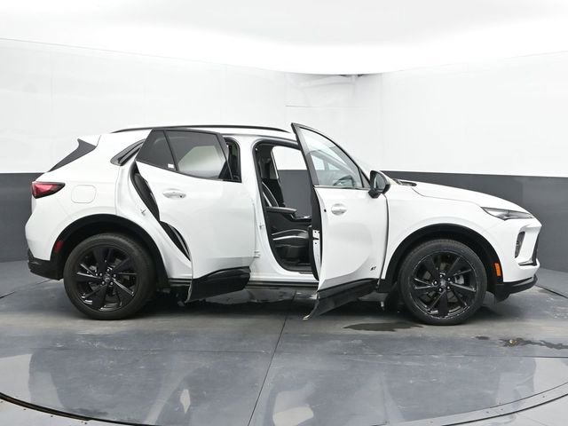 Used 2024 Buick Envision Sport Touring image 51