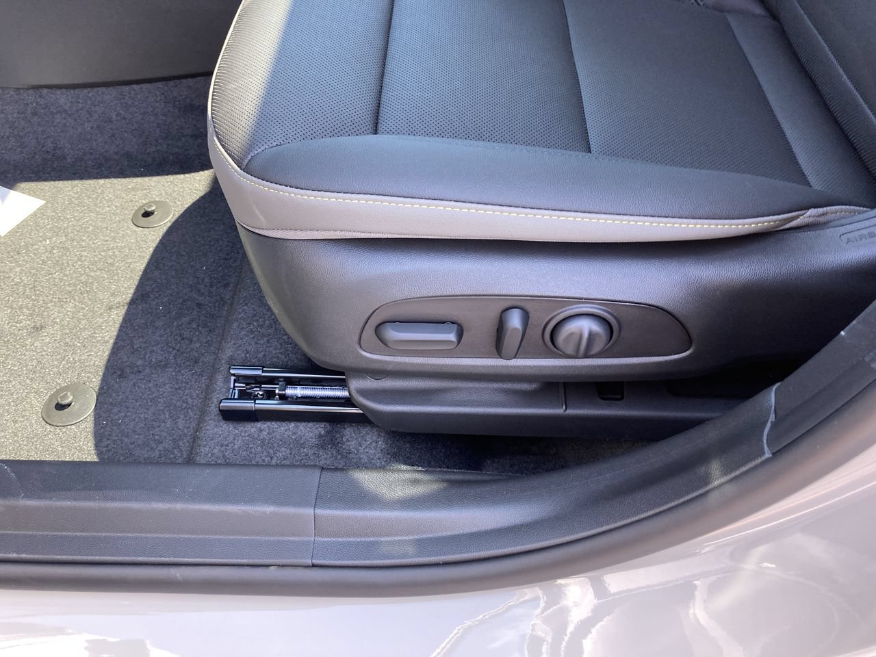 New 2026 Chevrolet Trax ACTIV w/ Sunroof Package FWD image 26