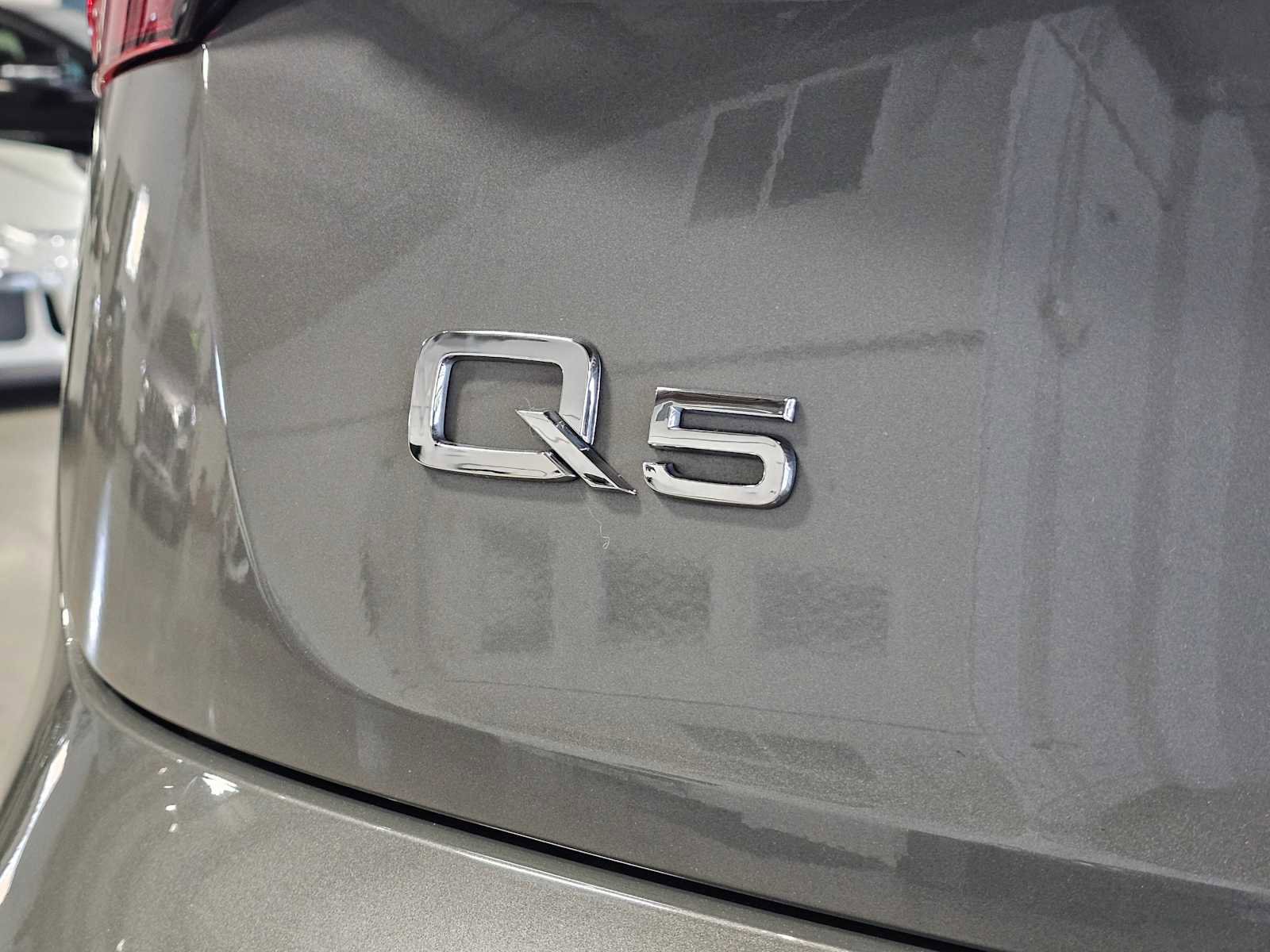 Used 2023 Audi Q5 e Premium Plus w/ Premium Plus Package AWD/4WD image 15
