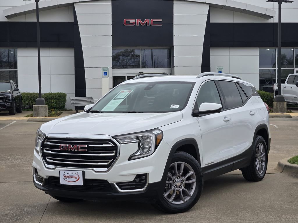 Used 2024 GMC Terrain SLT video 1