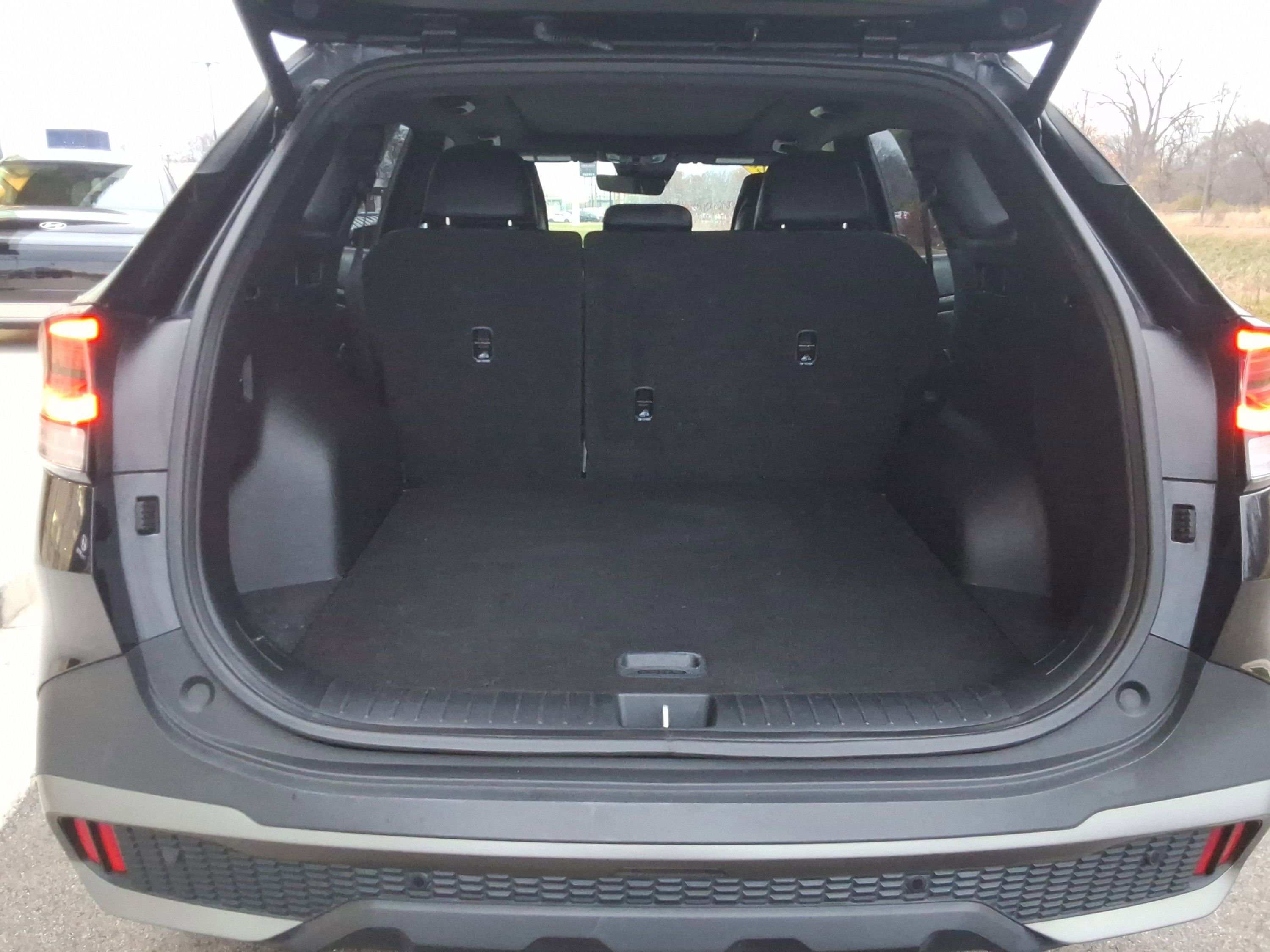 Used 2023 Kia Sportage X-Pro Prestige image 32