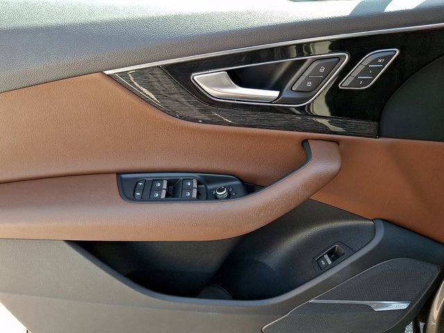 Used 2019 Audi Q7 3.0T Premium Plus w/ Premium Plus Package image 12