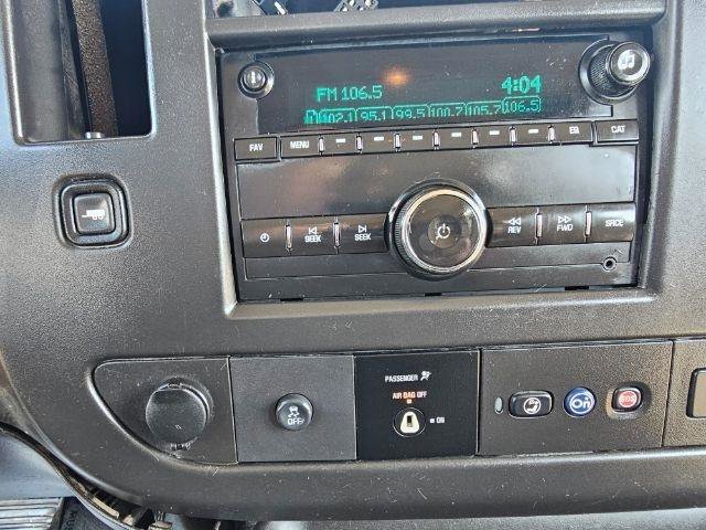 Used 2019 Chevrolet Express 3500 LT w/ LT Preferred Equipment Group RWD image 14