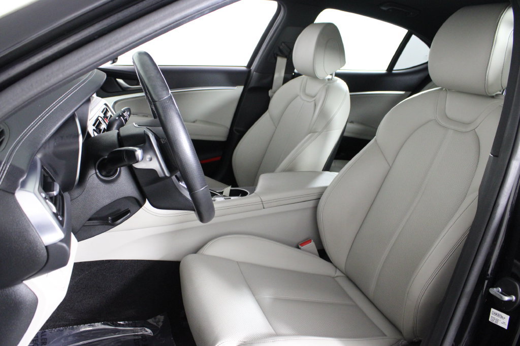 Used 2023 Genesis G70 2.0T RWD image 18