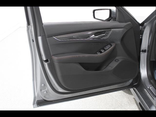 New 2026 Cadillac CT5 Sport image 4