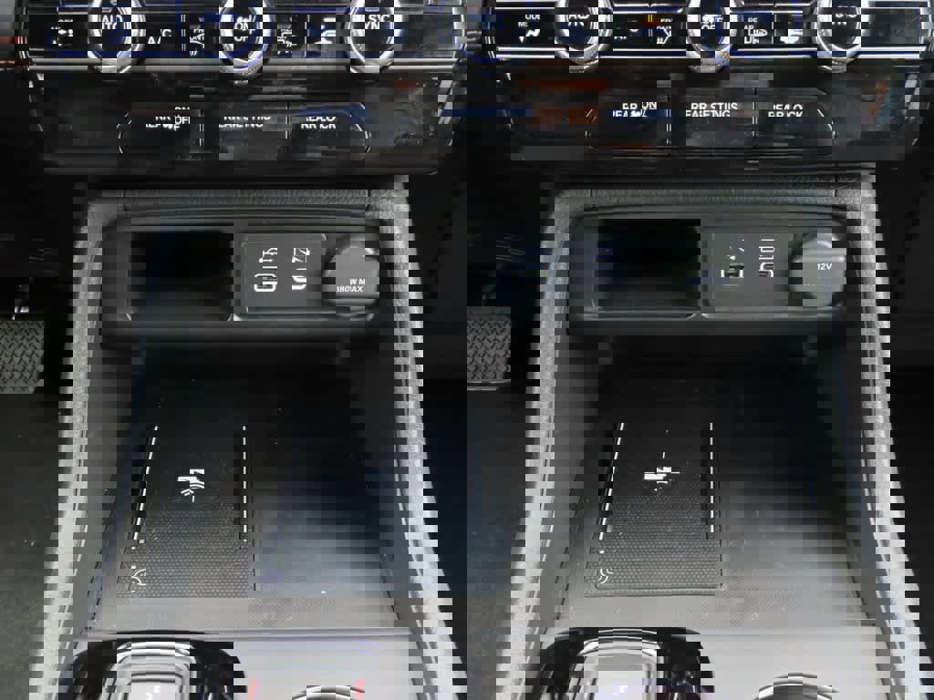 New 2025 Honda Pilot TrailSport image 23