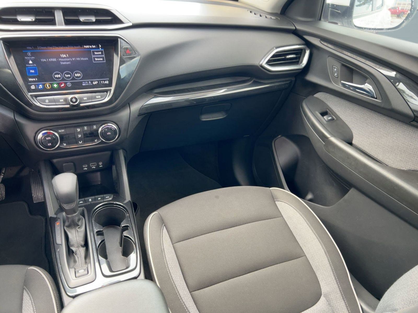 Certified 2023 Chevrolet TrailBlazer LT w/ Convenience Package image 29