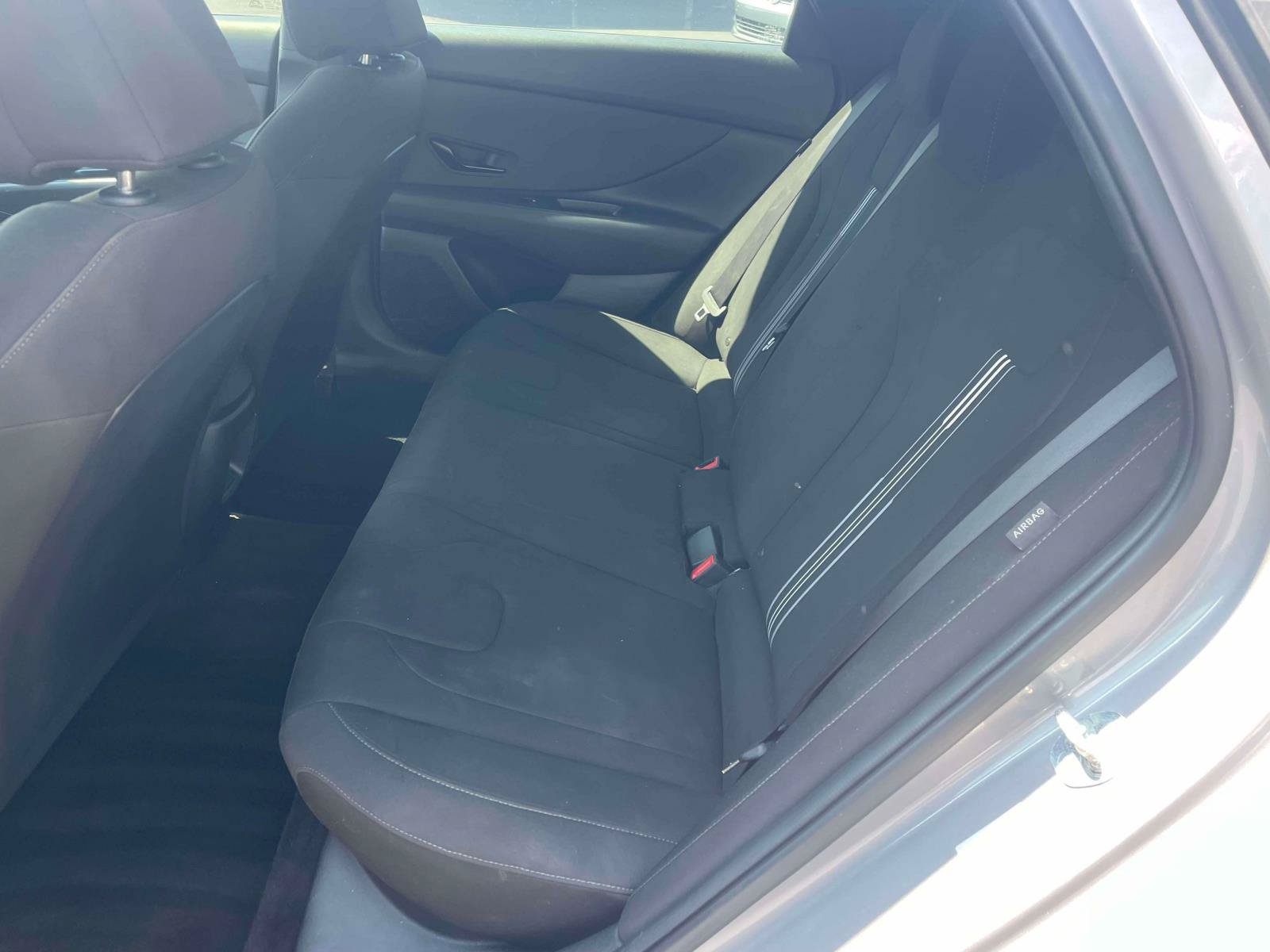 Used 2025 Hyundai Elantra Sport FWD image 13