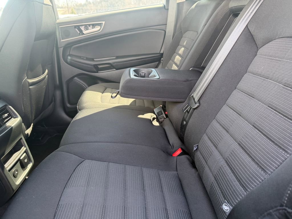 Used 2024 Ford Edge SEL w/ Convenience Package AWD/4WD image 31