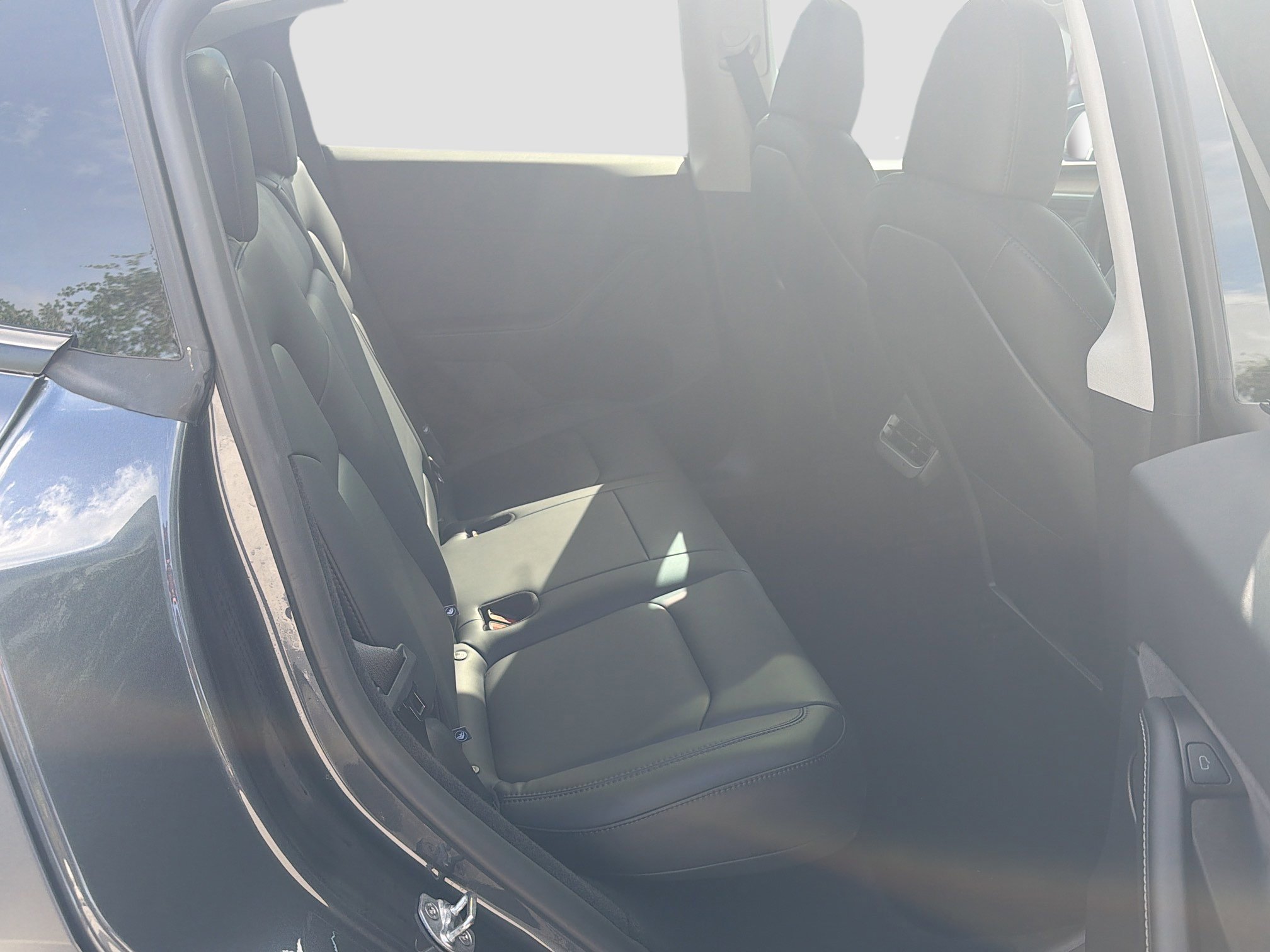 Used 2025 Tesla Model Y Long Range AWD/4WD image 27