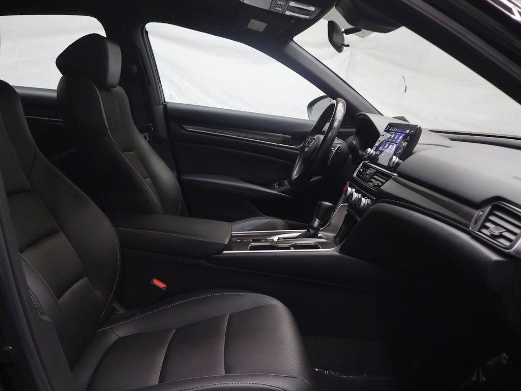 Used 2022 Honda Accord Sport image 9