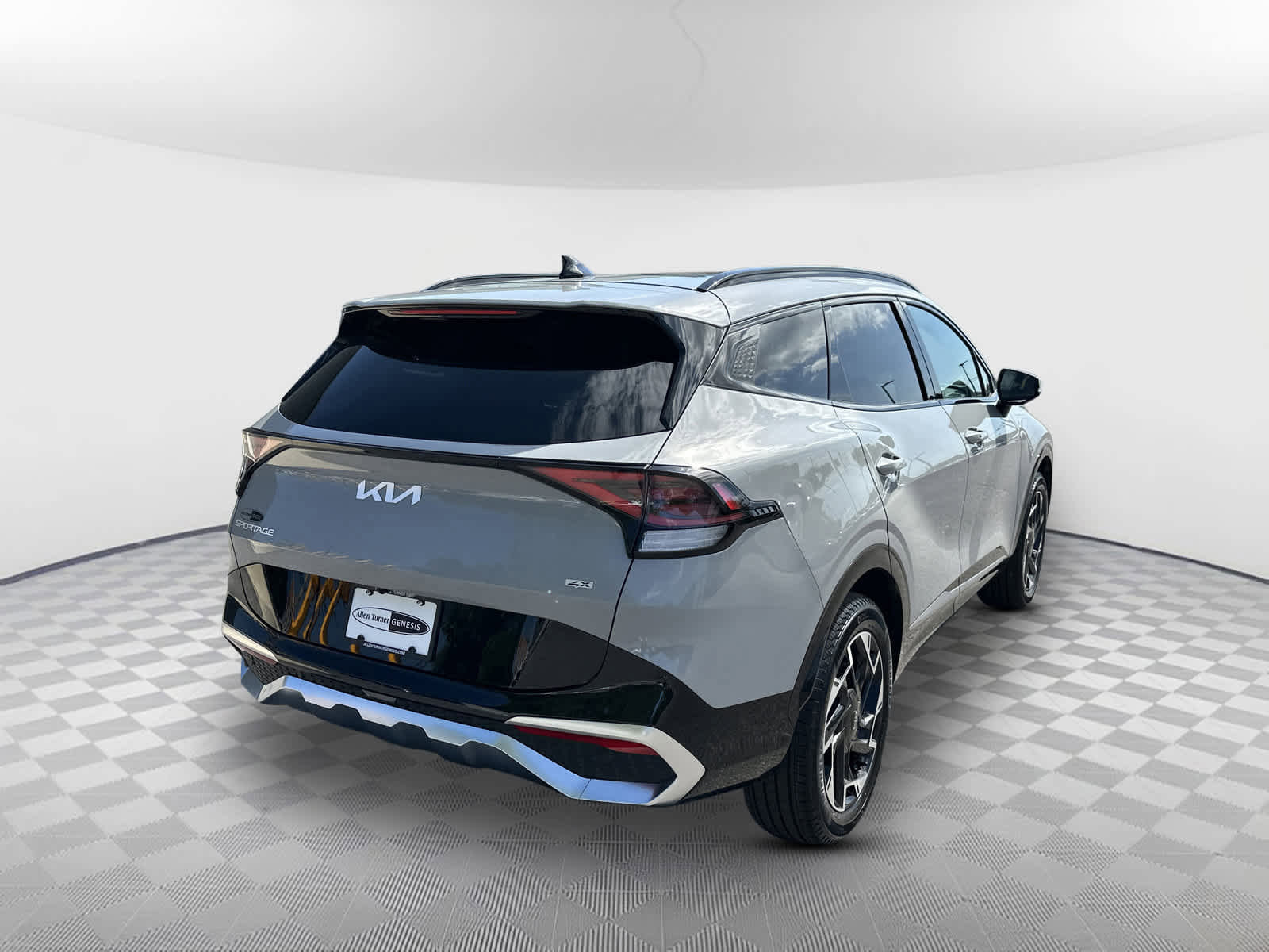 Used 2025 Kia Sportage SX image 6
