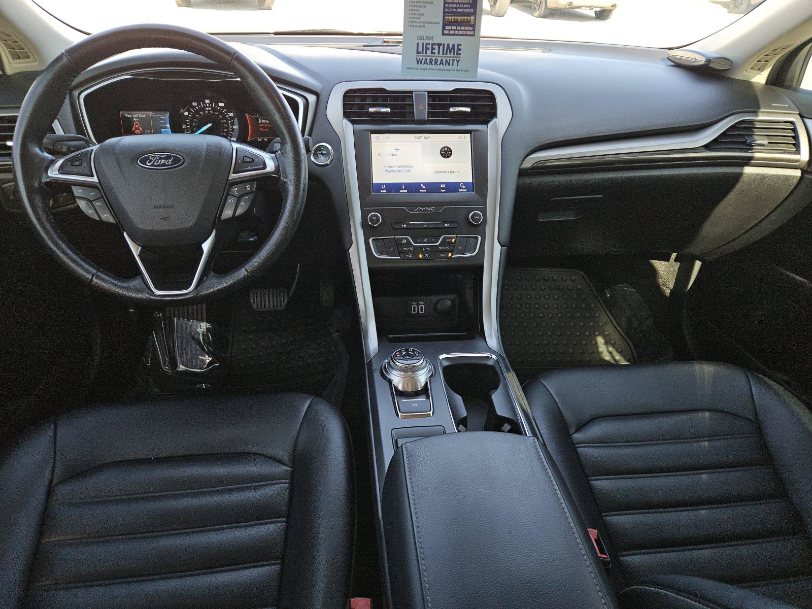 Used 2020 Ford Fusion SEL FWD image 11