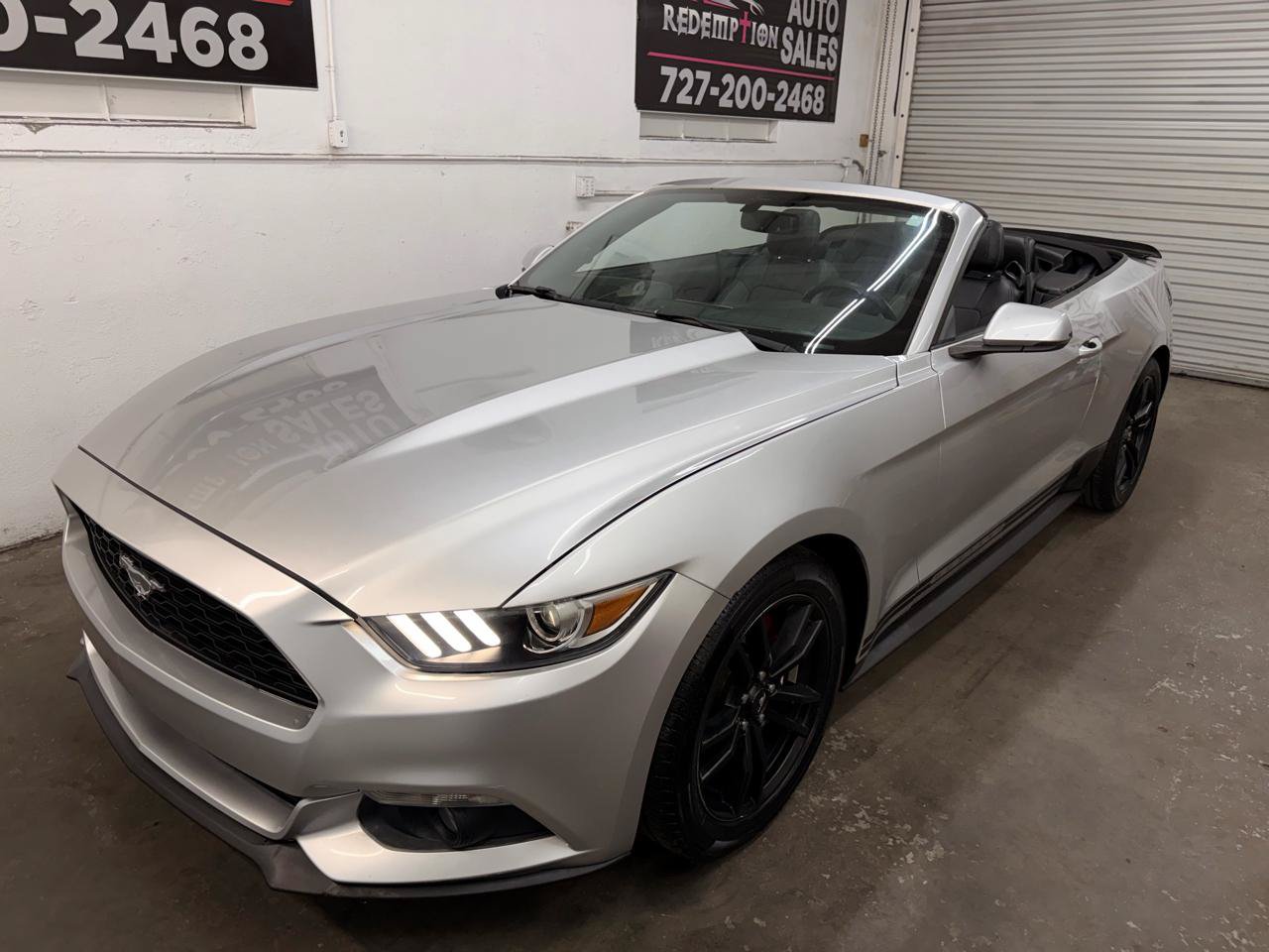 Used 2016 Ford Mustang Premium RWD image 8