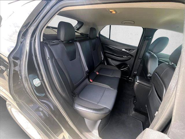 Used 2020 Buick Encore GX Preferred w/ Cold Weather Comfort Package FWD image 29