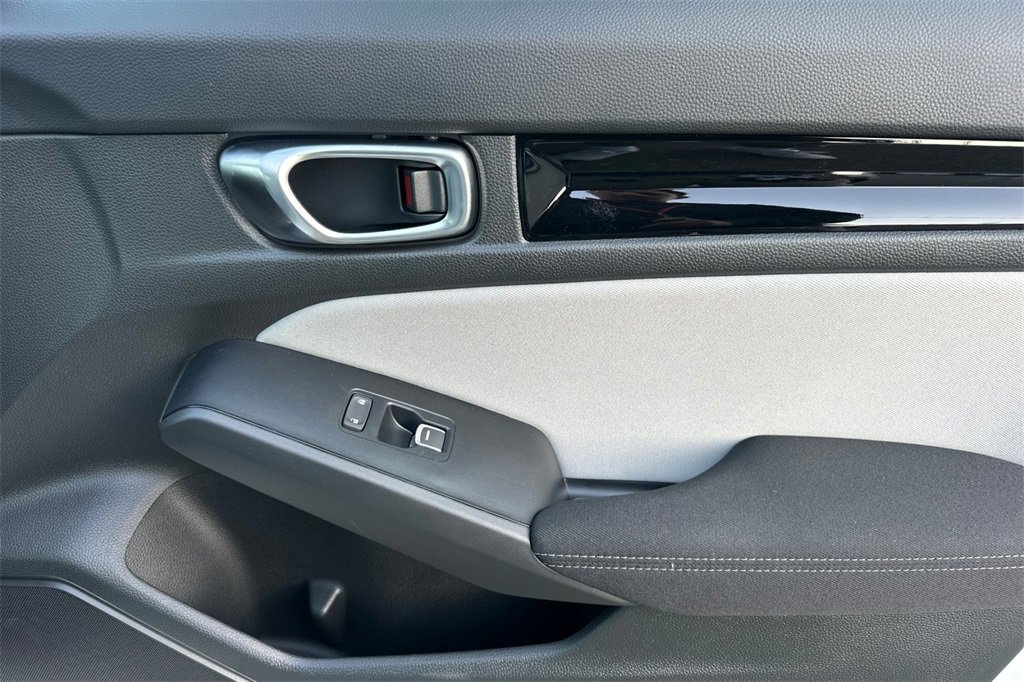 New 2026 Honda Civic image 17