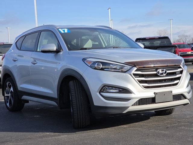 Used 2017 Hyundai Tucson Sport image 16