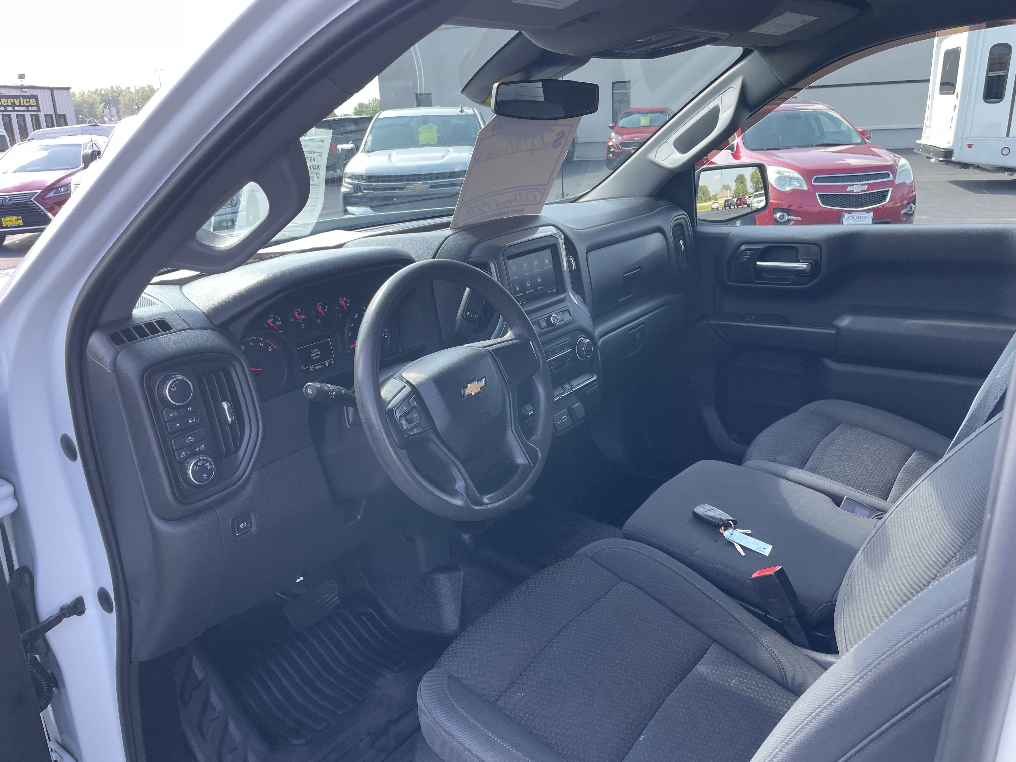 Used 2022 Chevrolet Silverado 1500 W/T w/ WT Value Package AWD/4WD image 17