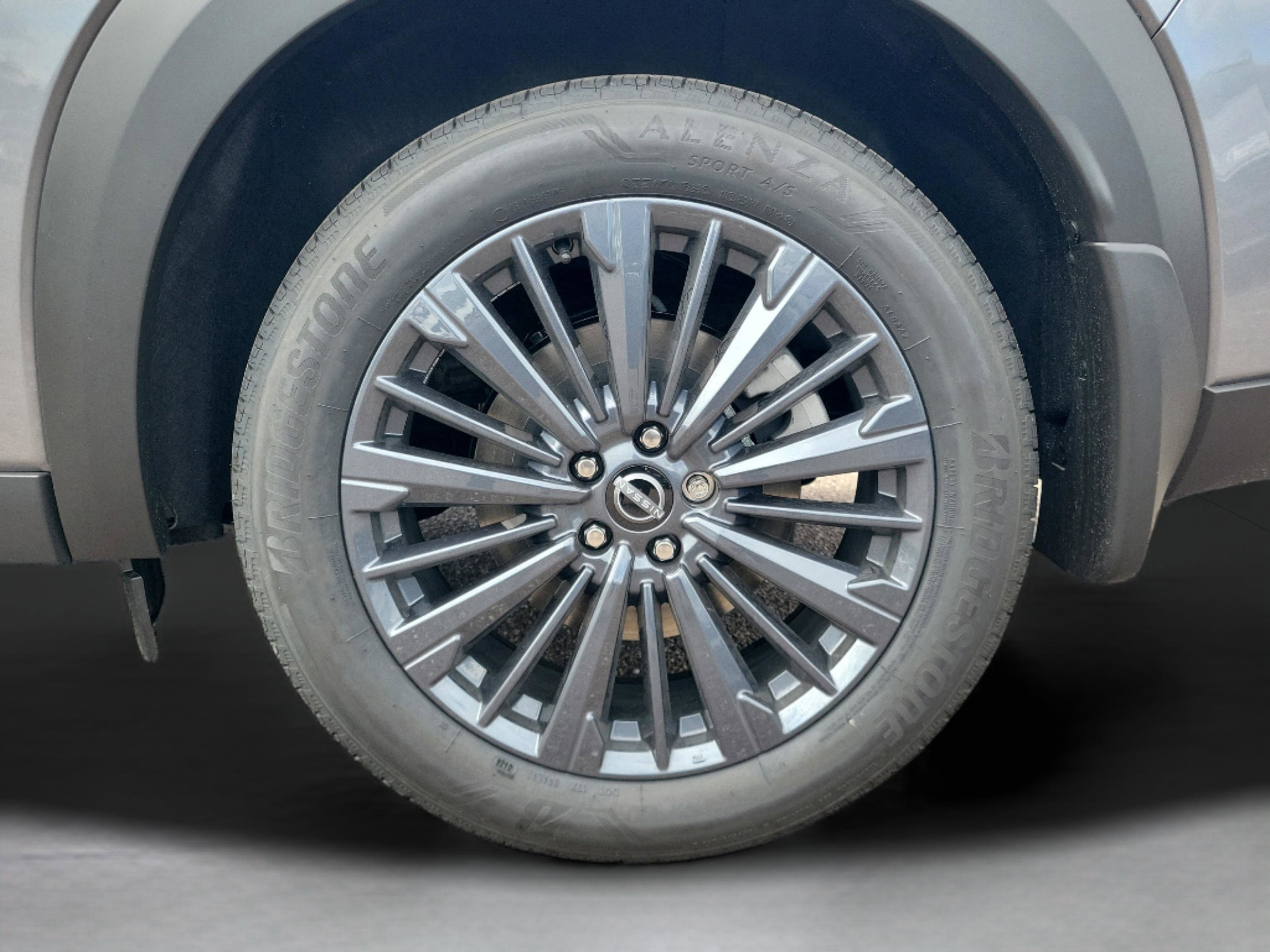 New 2026 Nissan Pathfinder SL w/ SL Premium Package image 7