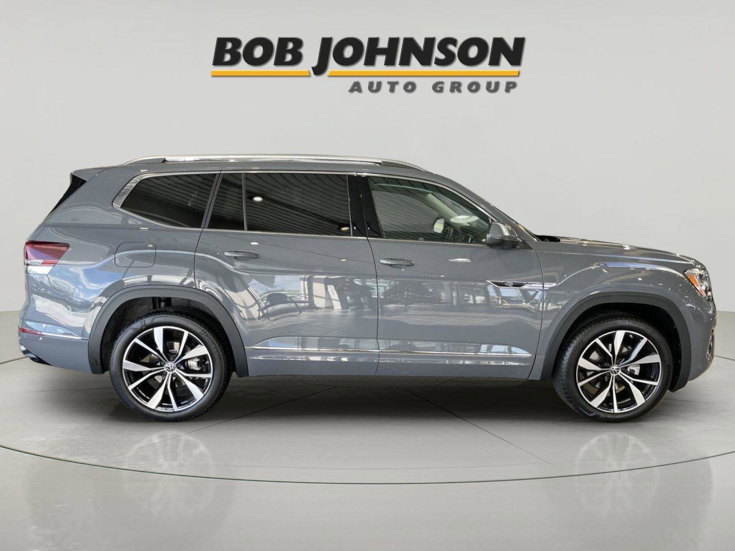 New 2026 Volkswagen Atlas SEL Premium R-Line image 9