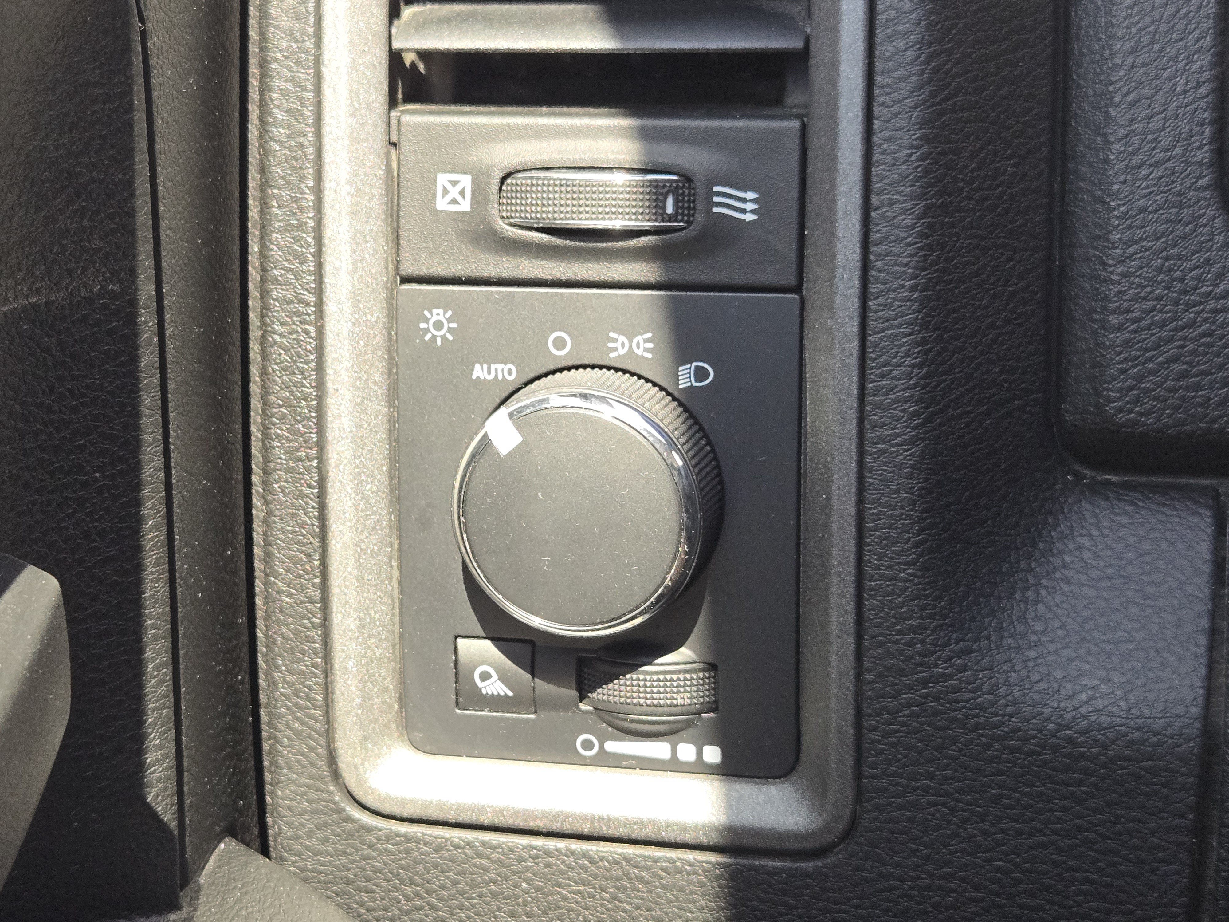 Used 2021 RAM 1500 Tradesman w/ Popular Equipment Group RWD image 23