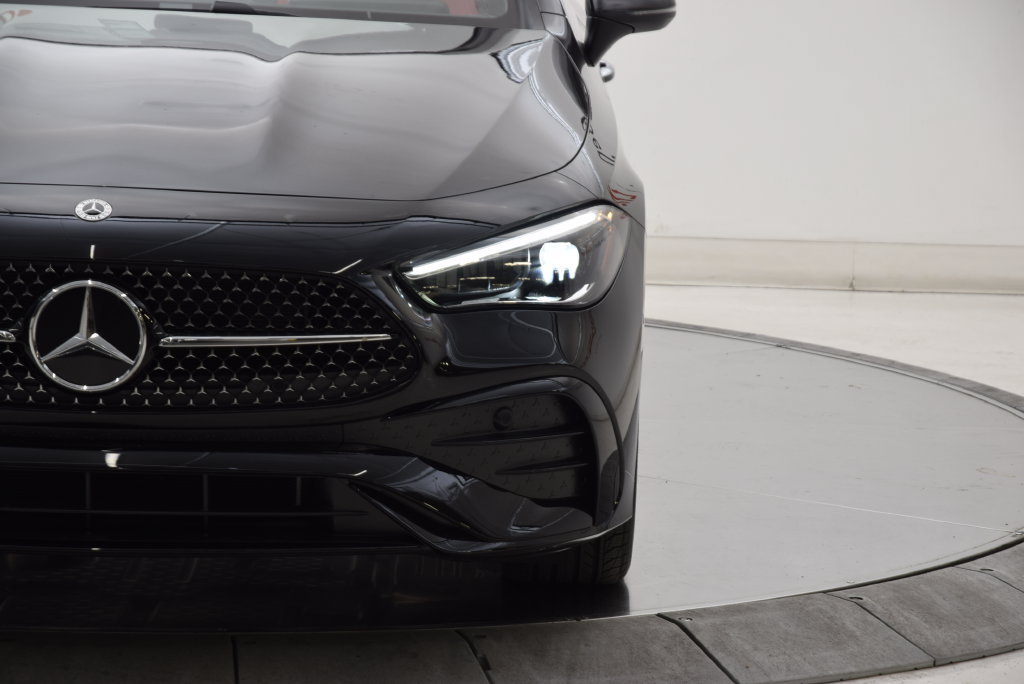 New 2026 Mercedes-Benz CLE 450 4MATIC Cabriolet image 11