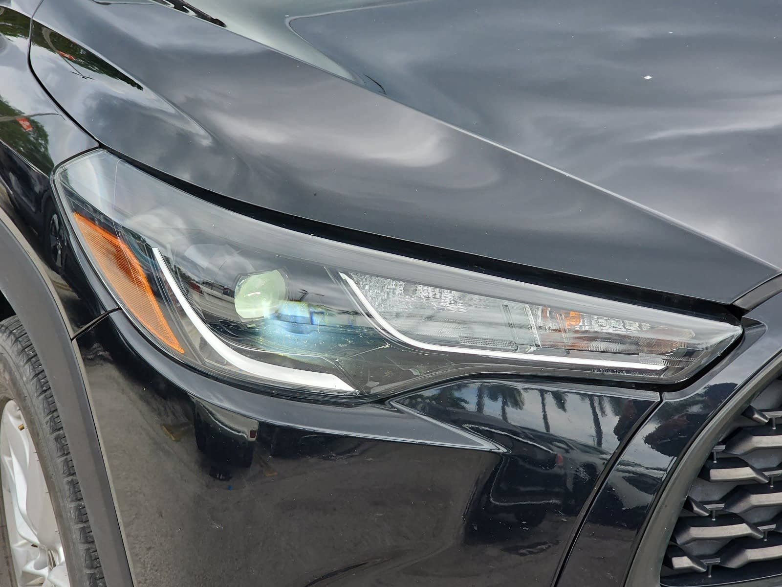 Used 2022 Toyota Corolla Cross LE FWD image 25