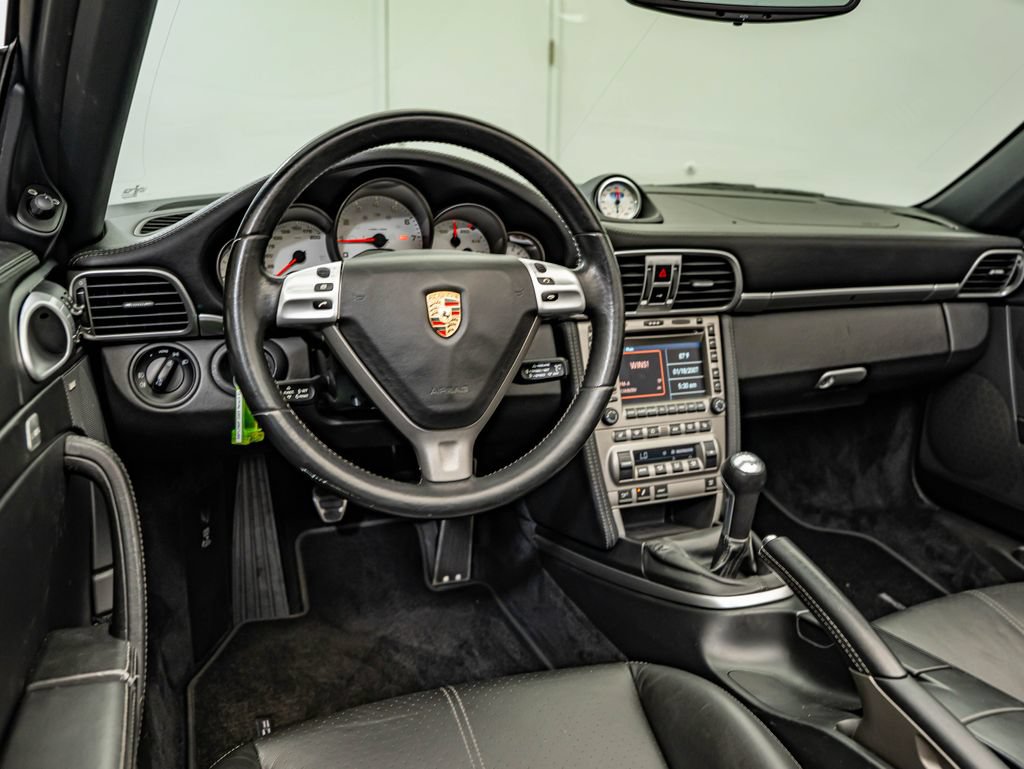 Used 2005 Porsche 911 Carrera S RWD image 4
