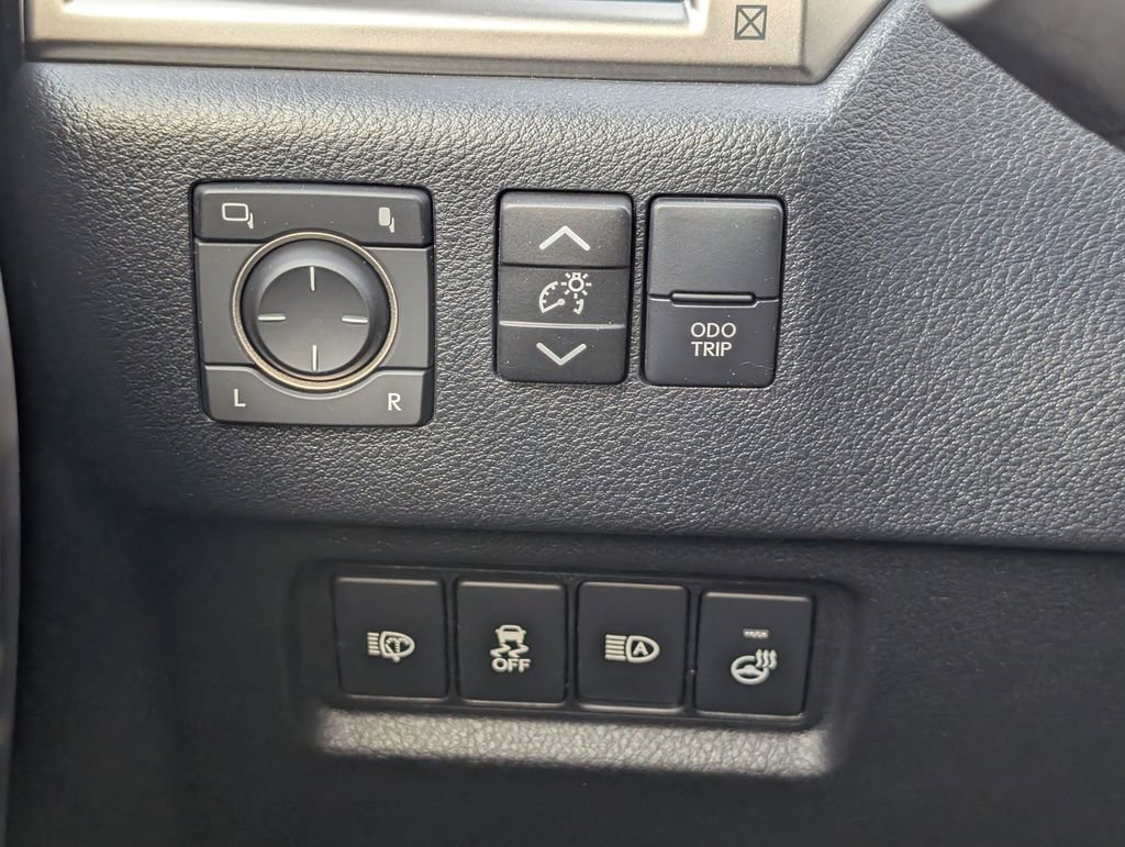 Used 2023 Lexus GX 460 Premium image 21