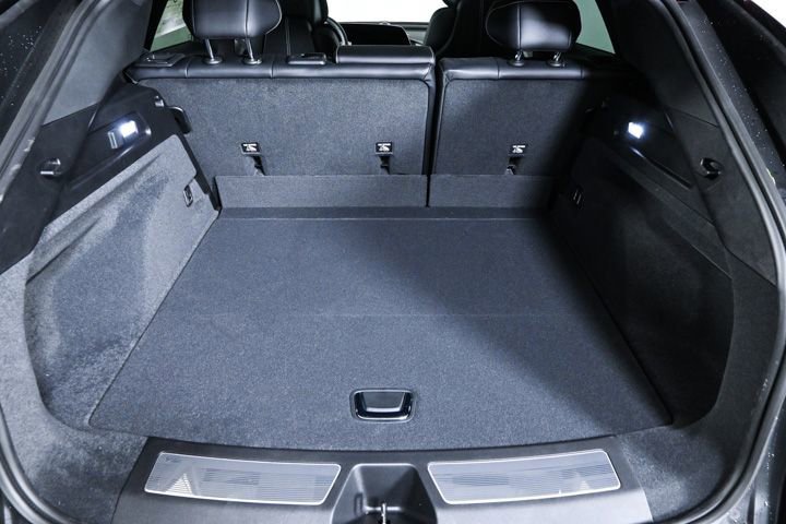 New 2025 Cadillac Lyriq Luxury image 25