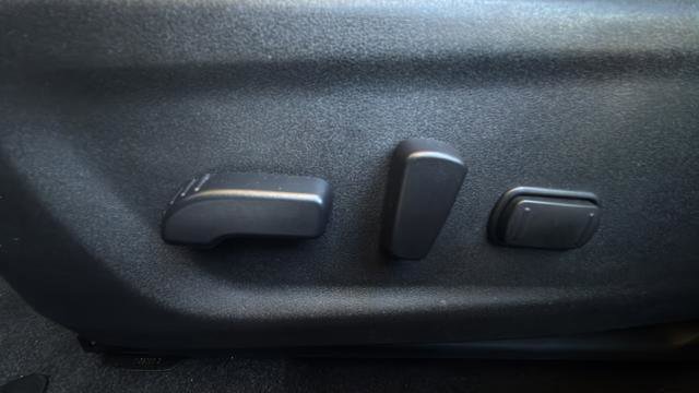 Used 2023 Nissan Altima 2.5 SV w/ SV Premium Package image 19