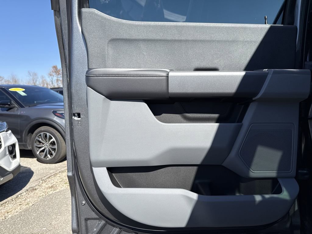 New 2025 Ford F250 XL w/ STX Appearance Package AWD/4WD image 22