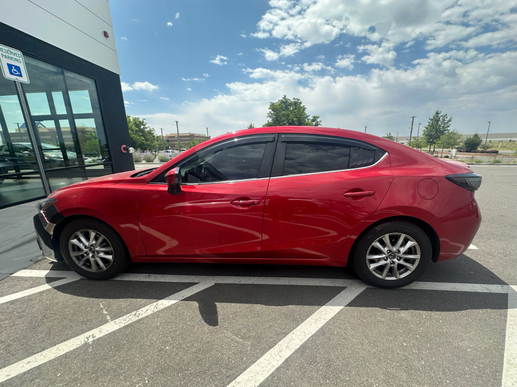 Used 2016 MAZDA MAZDA3 i Grand Touring FWD image 4
