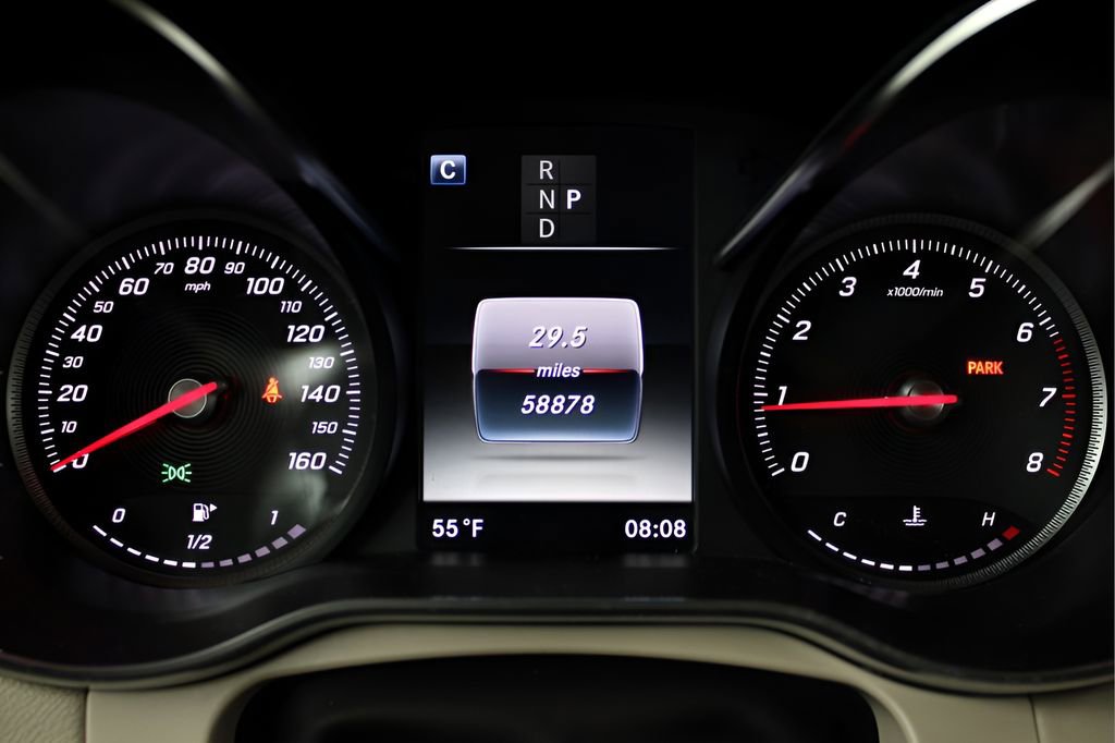 Used 2019 Mercedes-Benz GLC 300 image 25