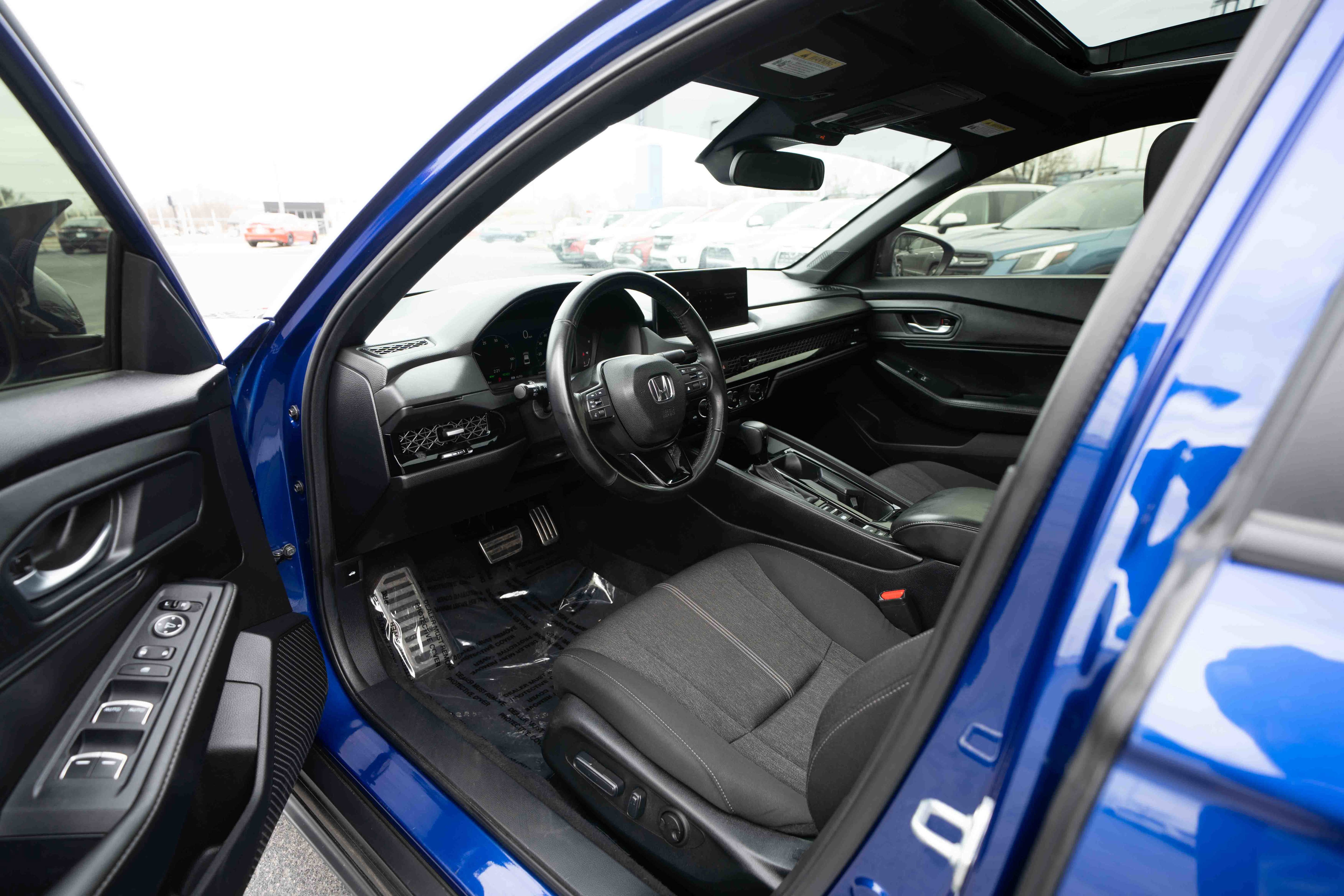 Used 2024 Honda Accord Sport image 8