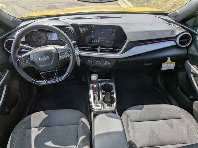 Used 2024 Chevrolet Trax RS w/ Sunroof Package image 27