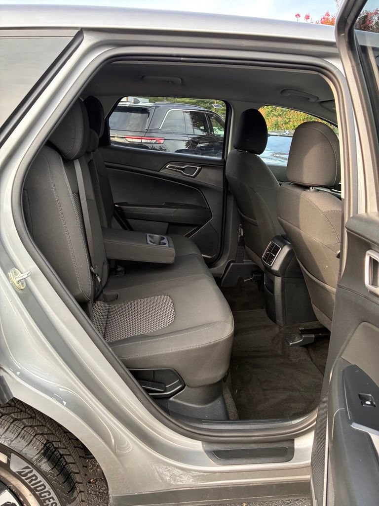 Used 2023 Kia Sportage LX AWD/4WD image 22