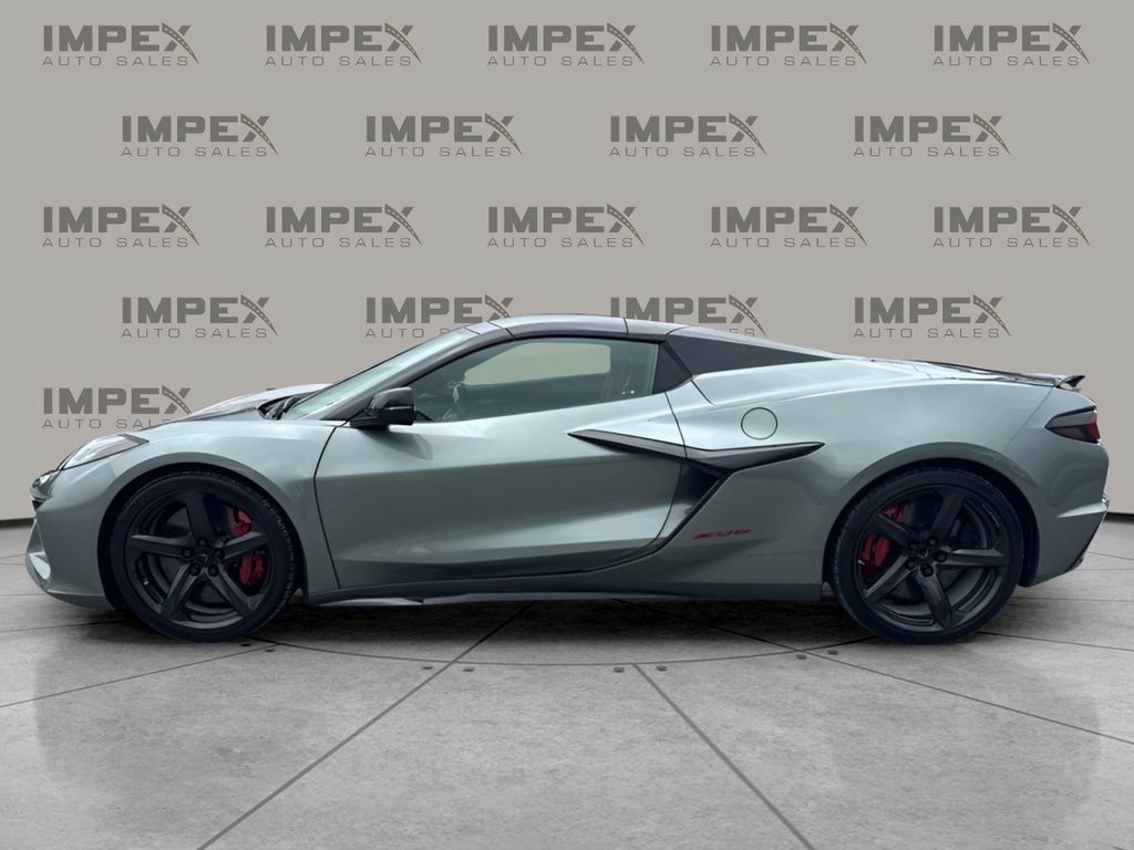 Used 2023 Chevrolet Corvette Z06 w/ Stealth Interior Trim Package RWD image 3